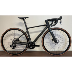 ADDICT RC 15 CARBON BLACK CUSTOM